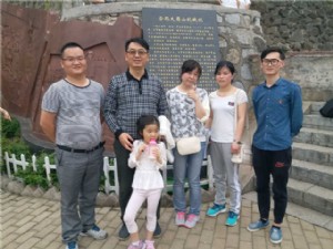 五四青年節(jié)登山活動(dòng)小組合影